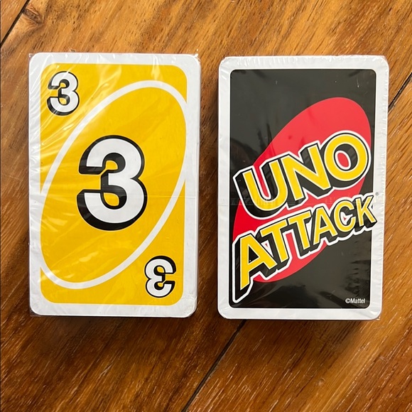 Mattel UNO Attack Card Game - Yellow and Black - Picture 1 of 2
